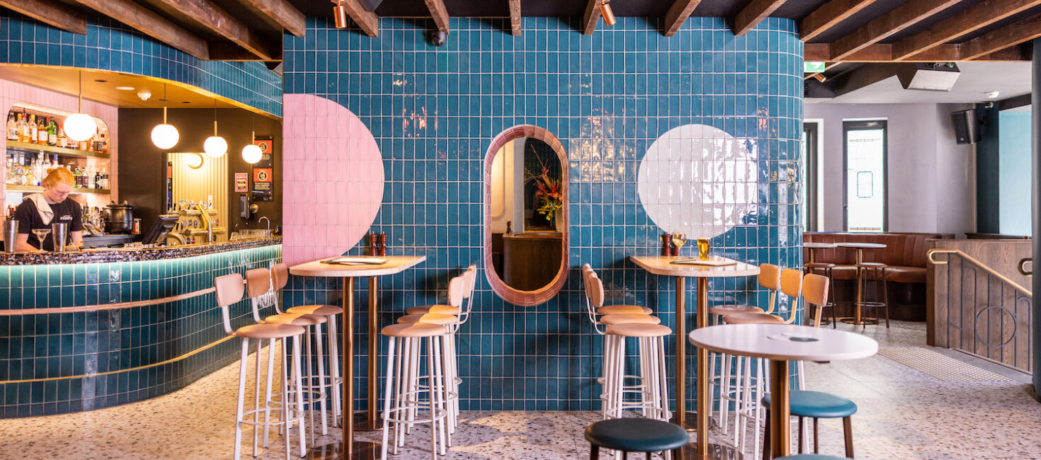 Retro Renovation at Penny’s Hotel in the Cross – happy hours, pub grub with an Asian twist and a Yuzu Kosho chicken burger you won’t want to share