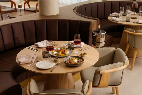 Crowne Plaza Melbourne Carlton Dining3